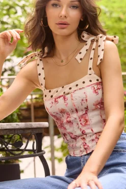 Heartloom | Essie Top