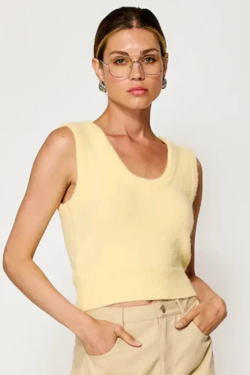 Leonis Top