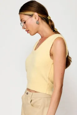 Leonis Top